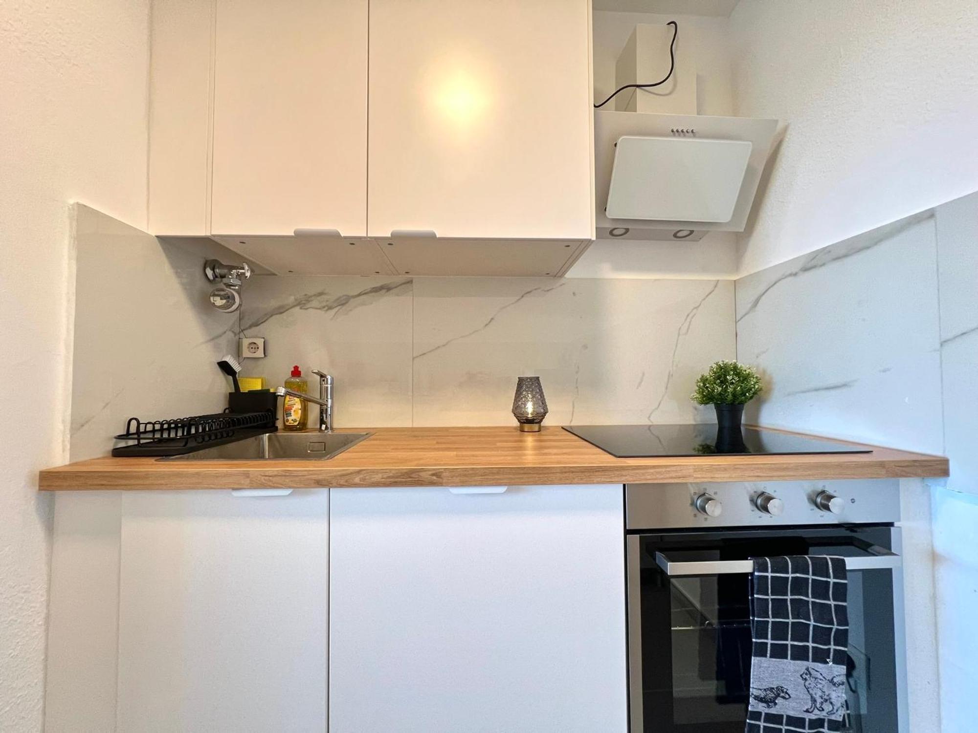 Ferienwohnung Wesseling Apartment *